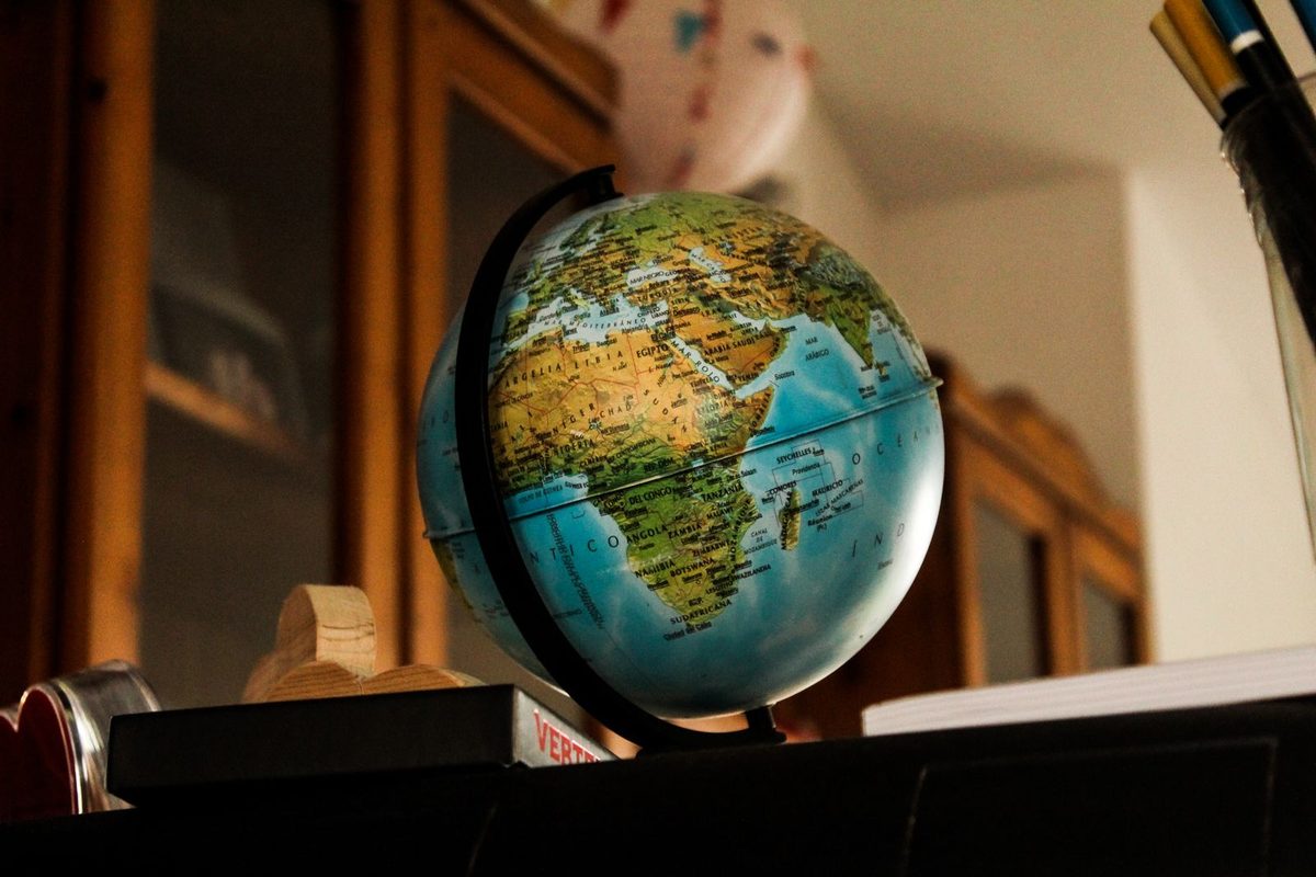 Globe terrestre orienté sur l'Afrique
