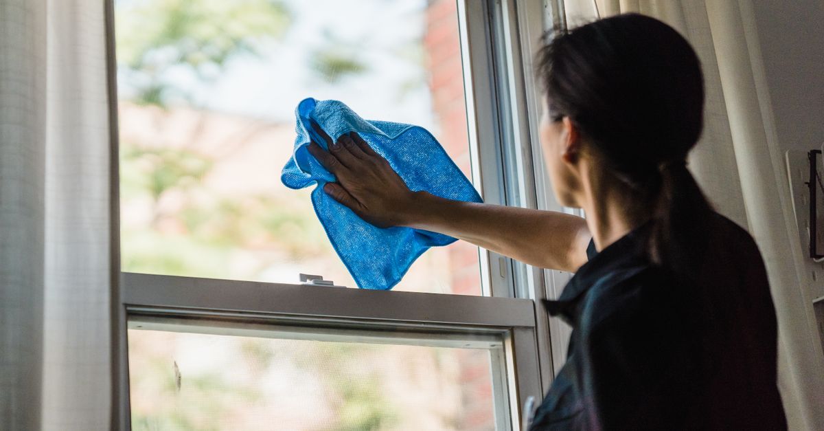 Fenêtre propre laissant entrer la lumière